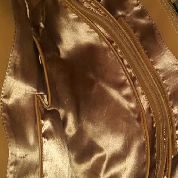 Joy & Iman Handbag - Picture 2 of 4